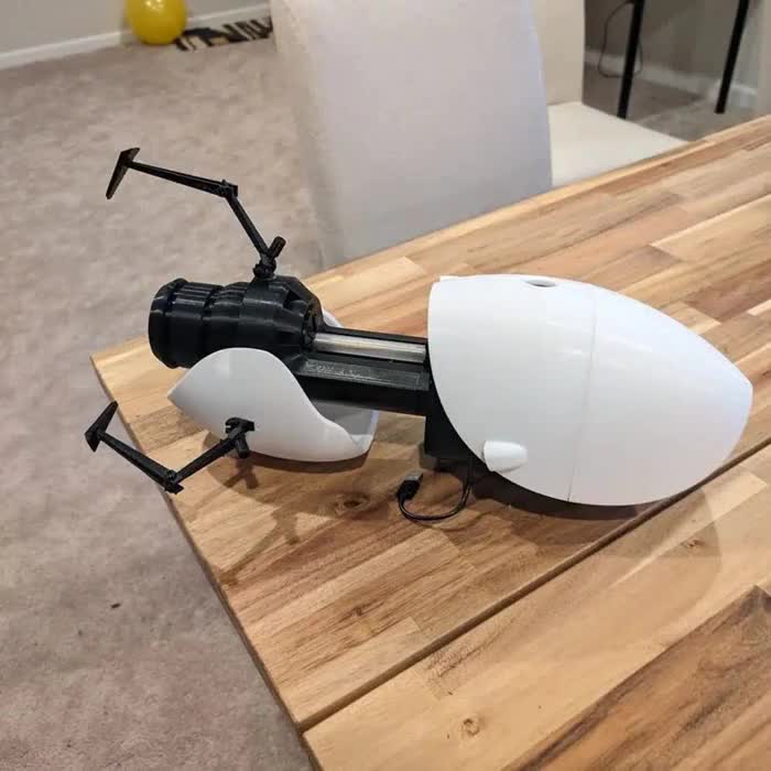 Portal Portal Gun Replica - Sci-fi Game Accessory, Collectible